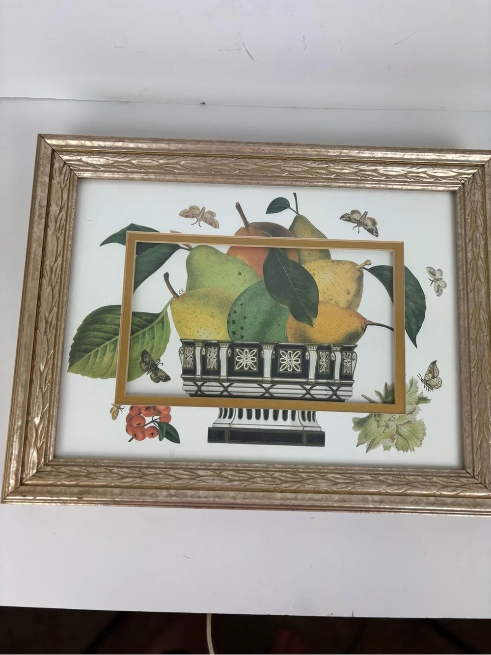 N/A decorative gold